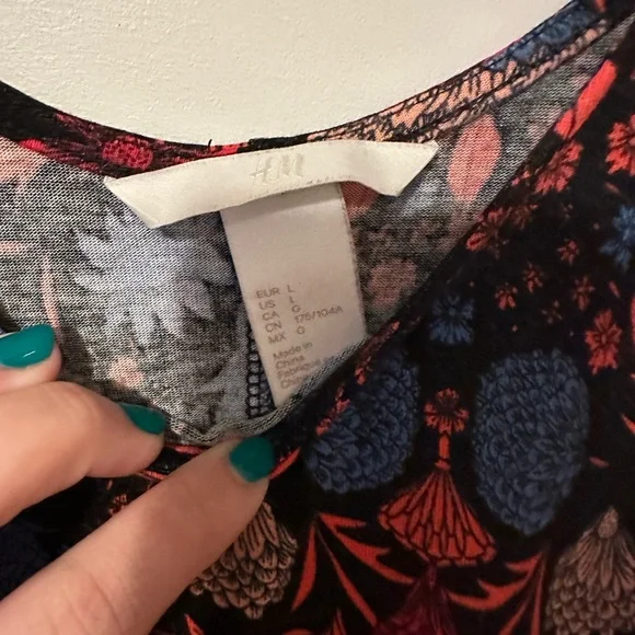 H&M Floral Dress - Picture 4 of 4